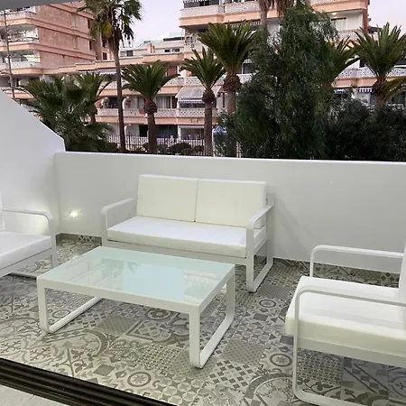 Isola Verde Apartman Arona